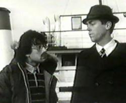 Кадр из британского сериала 80-х Alfresco