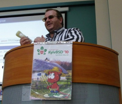 Константин Белоусов на конференции KyivBSD’10