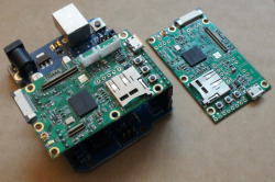 Текущая версия Fernvale в сравнении с Arduino (слева)