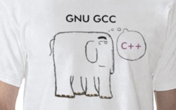 Фрагмент футболки с GNU GCC