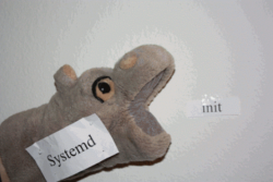 Systemd останется init-системой Debian по умолчанию