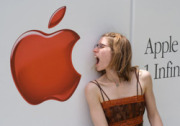 Сезон патентных троллей в разгаре: Apple отвечает Motorola своим иском